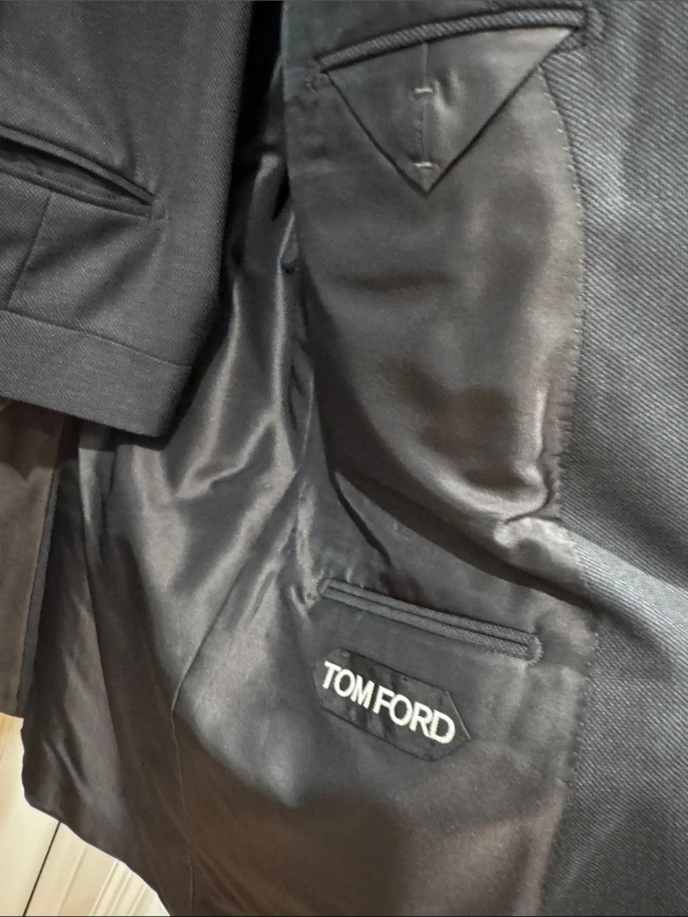 Tom Ford Charcoal Gray Peak Lapel Suit Jacket